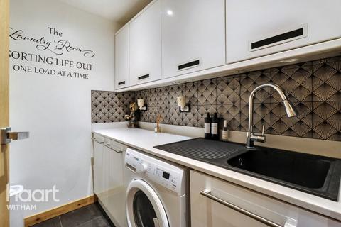 12 Bartlett Close, Mayland, Chelmsford, CM3 6TA