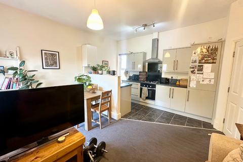 2 bedroom apartment to rent, Gorsey Road, Nottingham, Nottinghamshire, NG3 4JL
