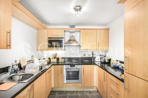1 bedroom flat for sale, Cassilis Road, Canary Wharf, London, E14