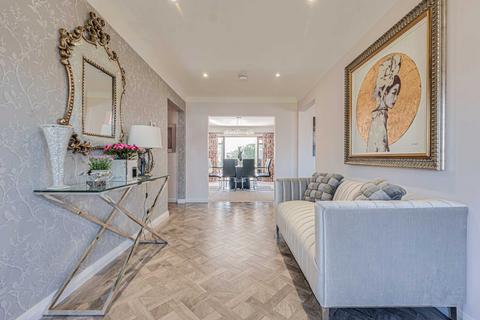 1 The Willows, Southend-on-sea, SS1 3SH