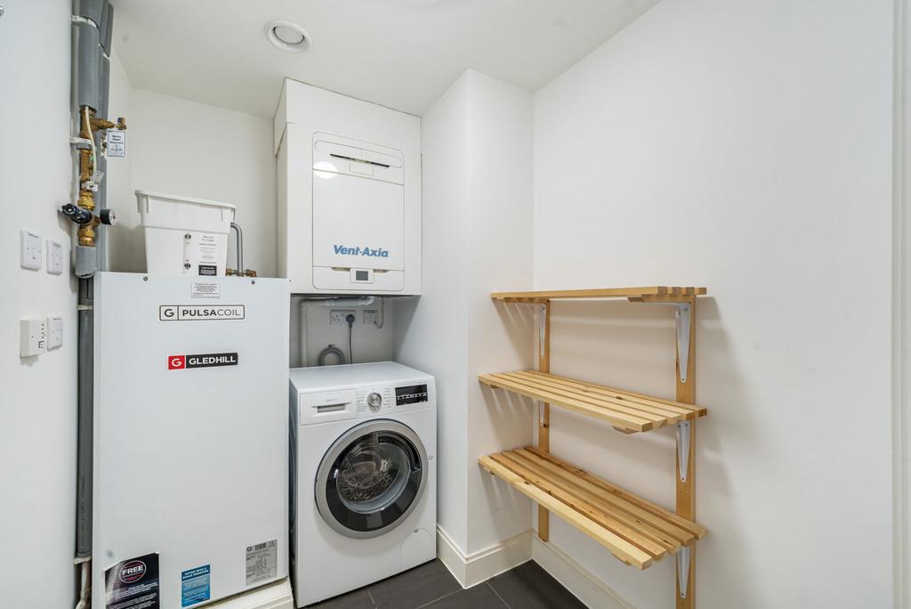 Utility/Store