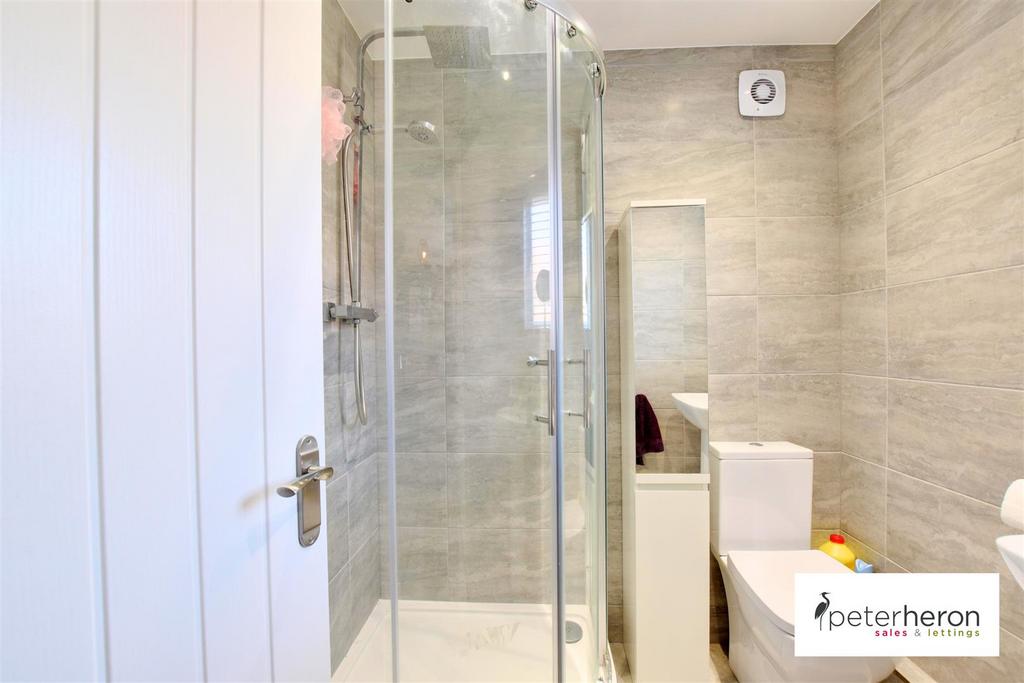 En Suite Shower Room