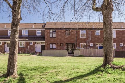 3 bedroom terraced house for sale, Landseer Court, Andover, SP10 3SW