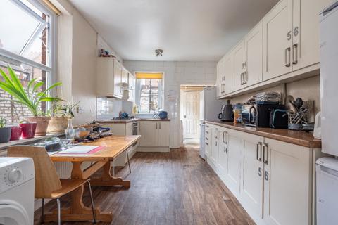 1 bedroom terraced house to rent, 27 Honister Avenue, Tyne and Wear NE2