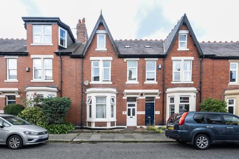 1 bedroom terraced house to rent, 27 Honister Avenue, Tyne and Wear NE2