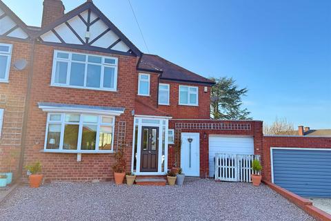 Clarence Gardens, Four Oaks, Sutton Coldfield