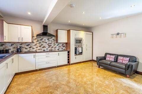 3 bedroom end of terrace house for sale, Haxby Road, York