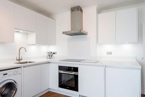 2 bedroom flat for sale, Regent Square, London WC1H