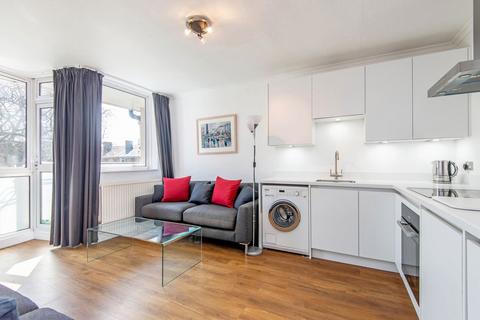 2 bedroom flat for sale, Regent Square, London WC1H