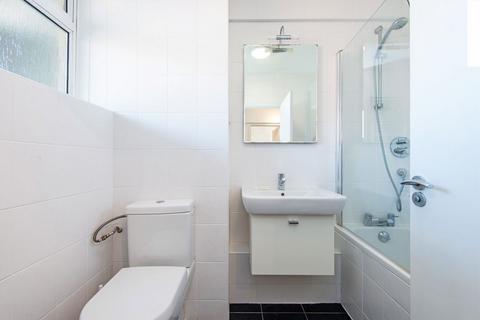 2 bedroom flat for sale, Regent Square, London WC1H
