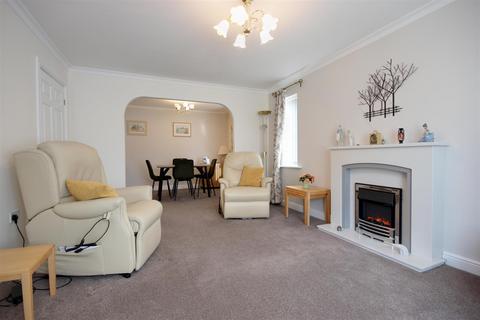 6 Bentinck Lane, Sigglesthorne, Hull, HU11 5QR