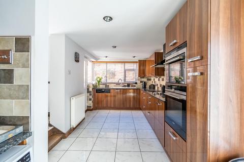 5 bedroom end of terrace house for sale, Haxby Road, York