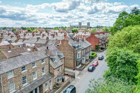 5 bedroom end of terrace house for sale, Haxby Road, York