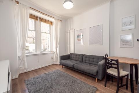 4/3 Caledonian Crescent, Edinburgh, EH11 2DE