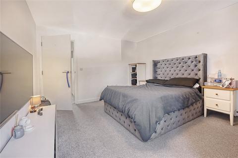 55 River View, Chadwell St Mary, Grays, RM16 4BJ