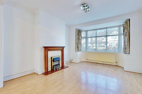 32 Ingram Way, Greenford, UB6 8QG