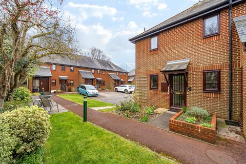 2 bedroom apartment for sale, Badgers Croft, Mortimer Common RG7
