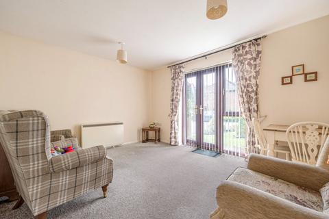 2 bedroom apartment for sale, Badgers Croft, Mortimer Common RG7