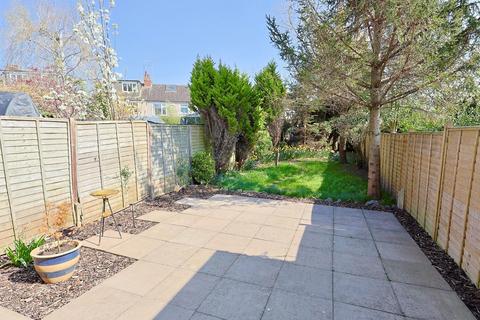 46 Batsford Road, Coventry, CV6 1AP