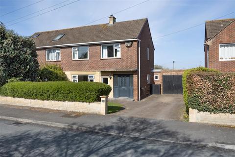 31 Springfield Park, Trowbridge, BA14 7HT