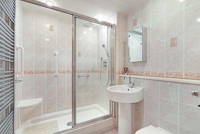 En suite bed 2