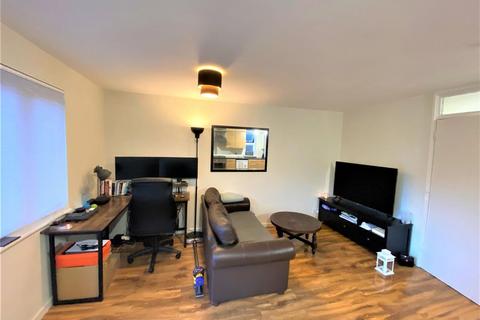 30 Leerdam Drive, London, E14 3JJ
