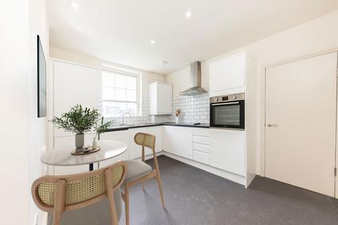 2 bedroom flat for sale, Fortess Road, London NW5