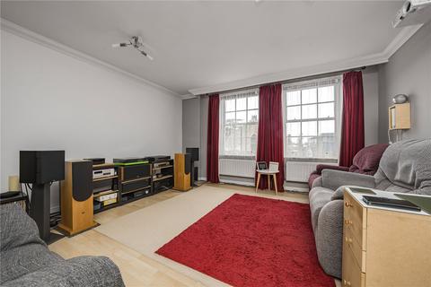 1 bedroom apartment for sale, Twickenham Road, Old Isleworth