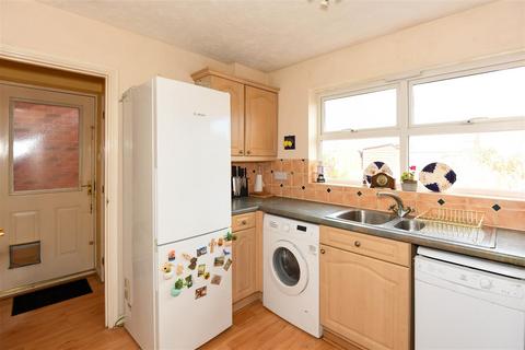 118 Cornbrash Rise, Hilperton, Trowbridge, BA14 7TT