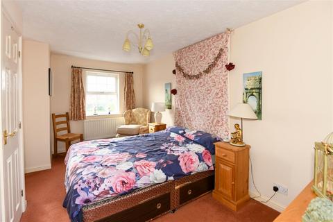 118 Cornbrash Rise, Hilperton, Trowbridge, BA14 7TT