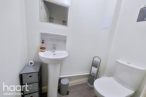 12 Williams Close, Ancaster, Grantham, NG32 3FJ