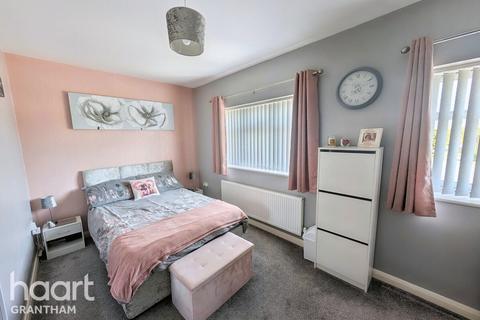 12 Williams Close, Ancaster, Grantham, NG32 3FJ