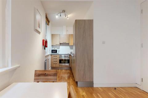 1 bedroom apartment for sale, Cathedral Court, London EC4V