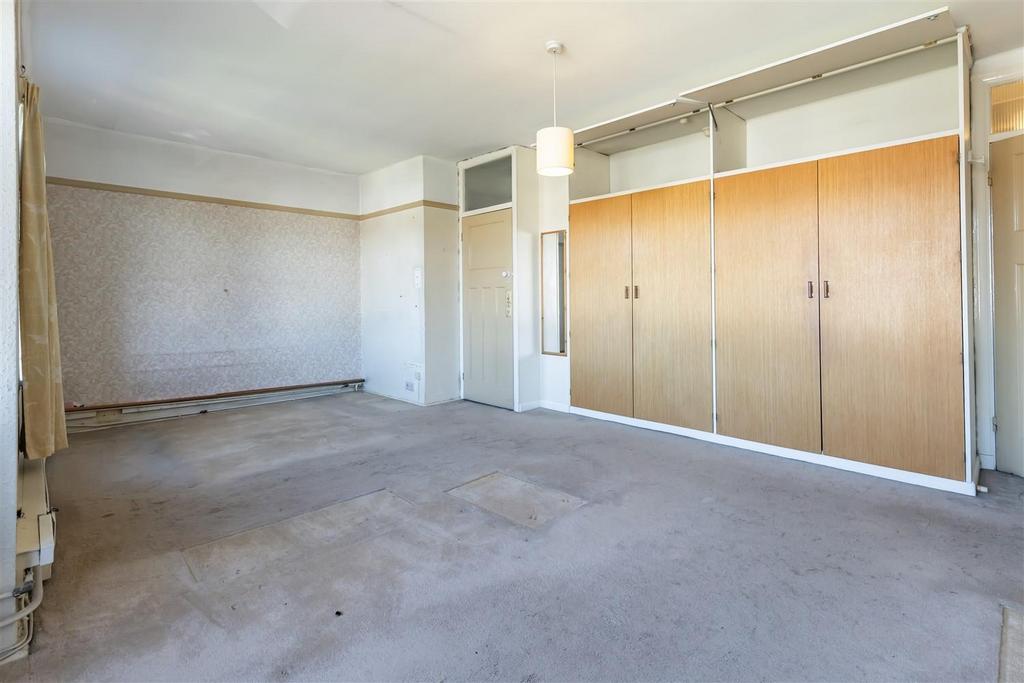 15 Heath Drive (18).jpg