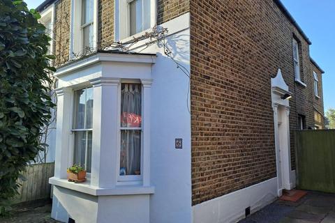6 Trevelyan Road, London, SW17 9LN