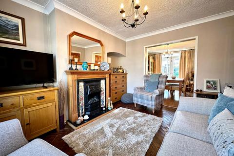 3 bedroom semi-detached house for sale, Crankhall Lane, Wednesbury WS10