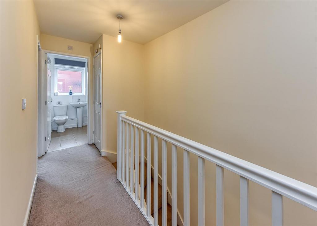 30 Birchwood Road-landing.jpg