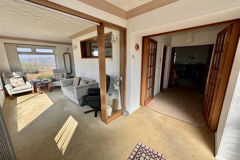 Bron Y Glyn Brynneuadd, Lower Brynamman, Ammanford, SA18 1TS