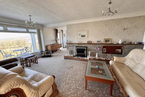 Bron Y Glyn Brynneuadd, Lower Brynamman, Ammanford, SA18 1TS