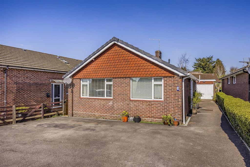 3 Barton Cross, Waterlooville-Portico Marketing-O'H