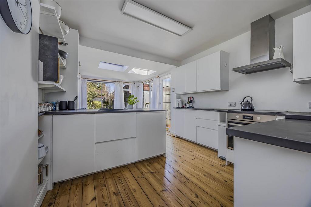 3 Barton Cross, Waterlooville-Portico Marketing-O'H