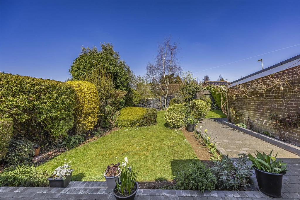 3 Barton Cross, Waterlooville-Portico Marketing-O'H