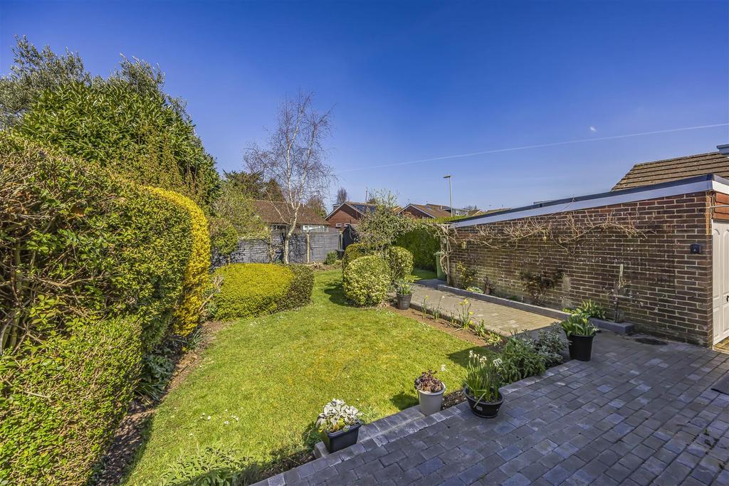 3 Barton Cross, Waterlooville-Portico Marketing-O'H