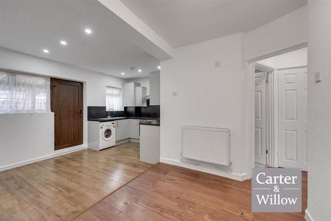 undefined, Goresbrook Road, Dagenham, Essex