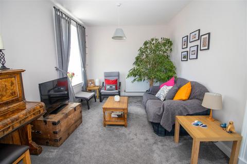 1d Towerdykeside, Hawick, TD9 9EA