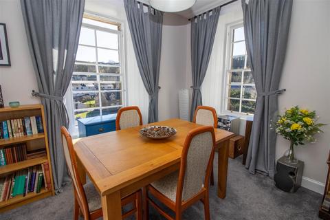 1d Towerdykeside, Hawick, TD9 9EA