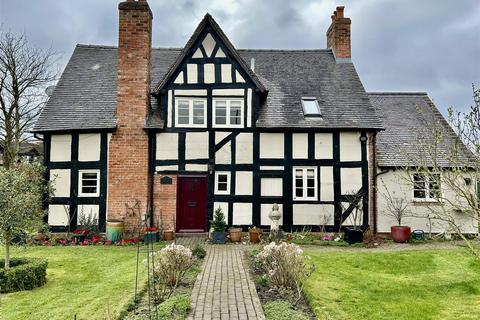 undefined, Wollerton, Market Drayton.