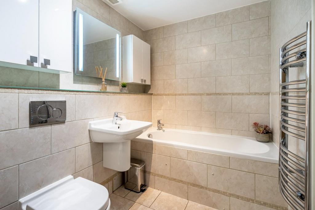 Flat 4 80 alma terrace-11.jpg