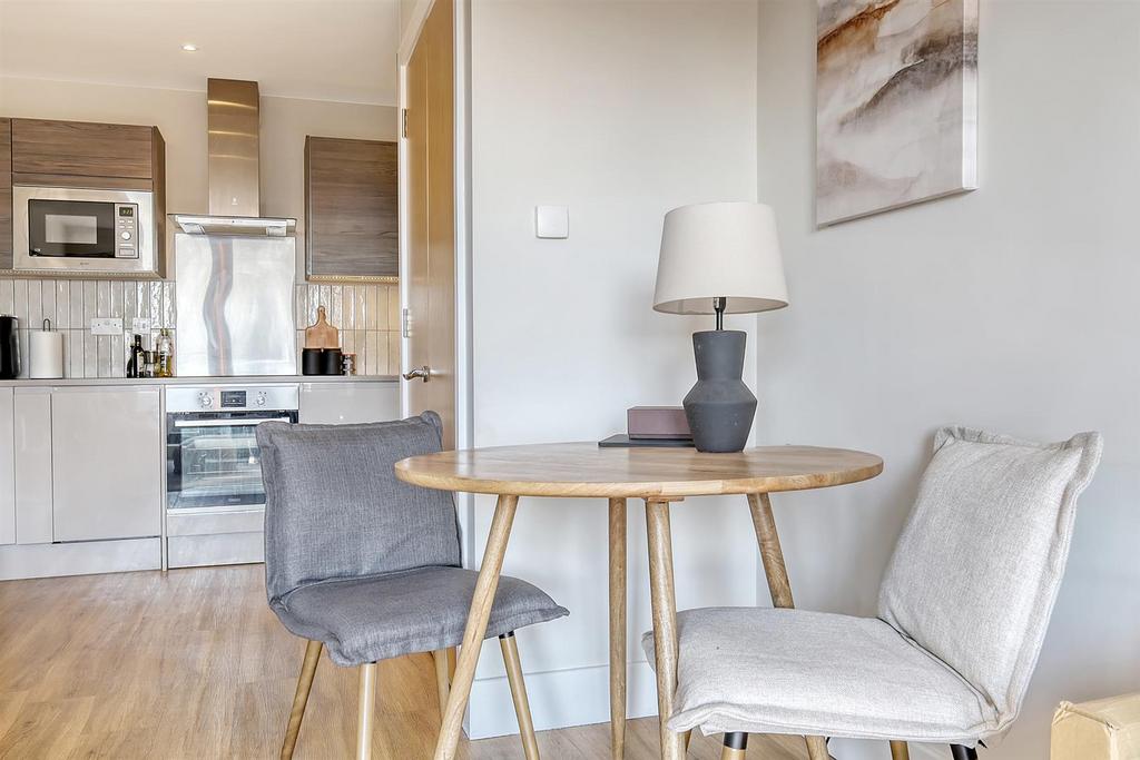 Kitchen/Lounge