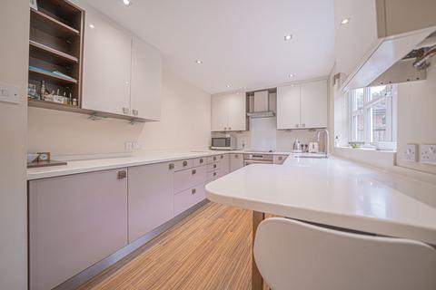 4 bedroom detached house for sale, Baginton Close, Solihull, B91